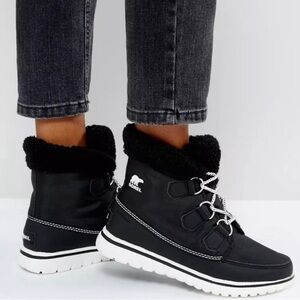 Sorel Cozy Carnival ankle waterproof women’s boots winter snow rain Sz-8.5. M